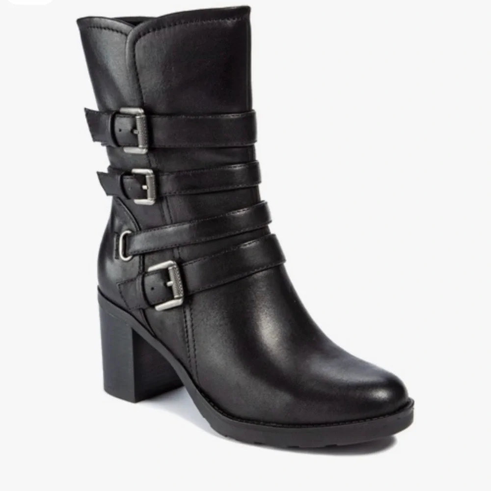 Bare Traps women's boots size 6.5M - Picture 1 of 10